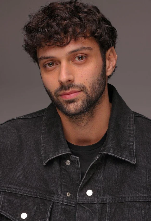 זאק פקיאל - Zacharie Fakiel